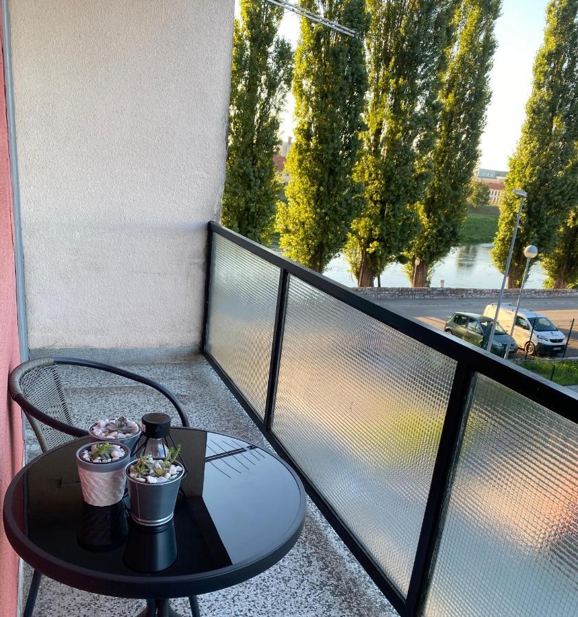 Apartman Colapis- Self Check In, Free Parking, Premium Location! Karlovac Luaran gambar