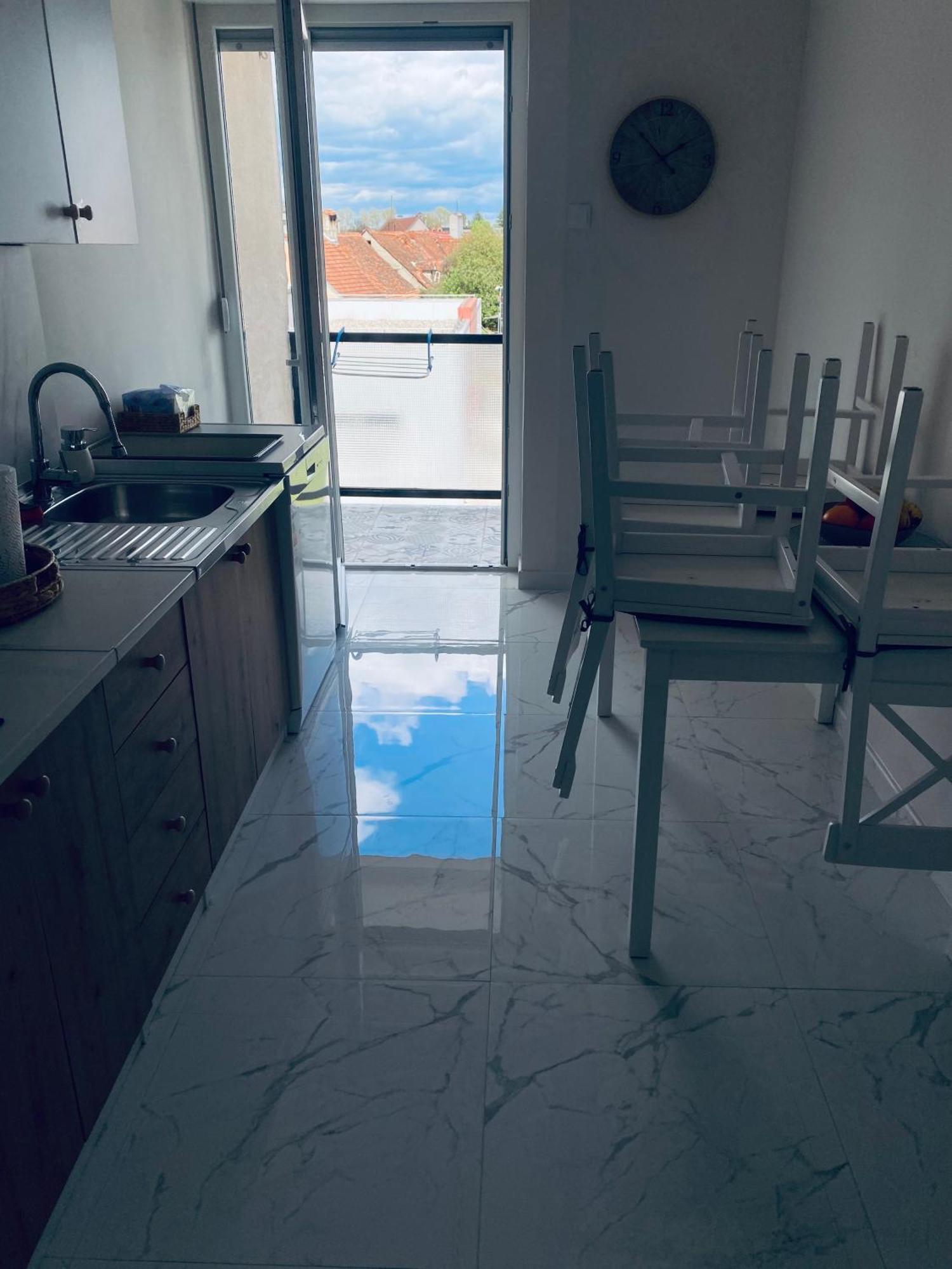 Apartman Colapis- Self Check In, Free Parking, Premium Location! Karlovac Luaran gambar